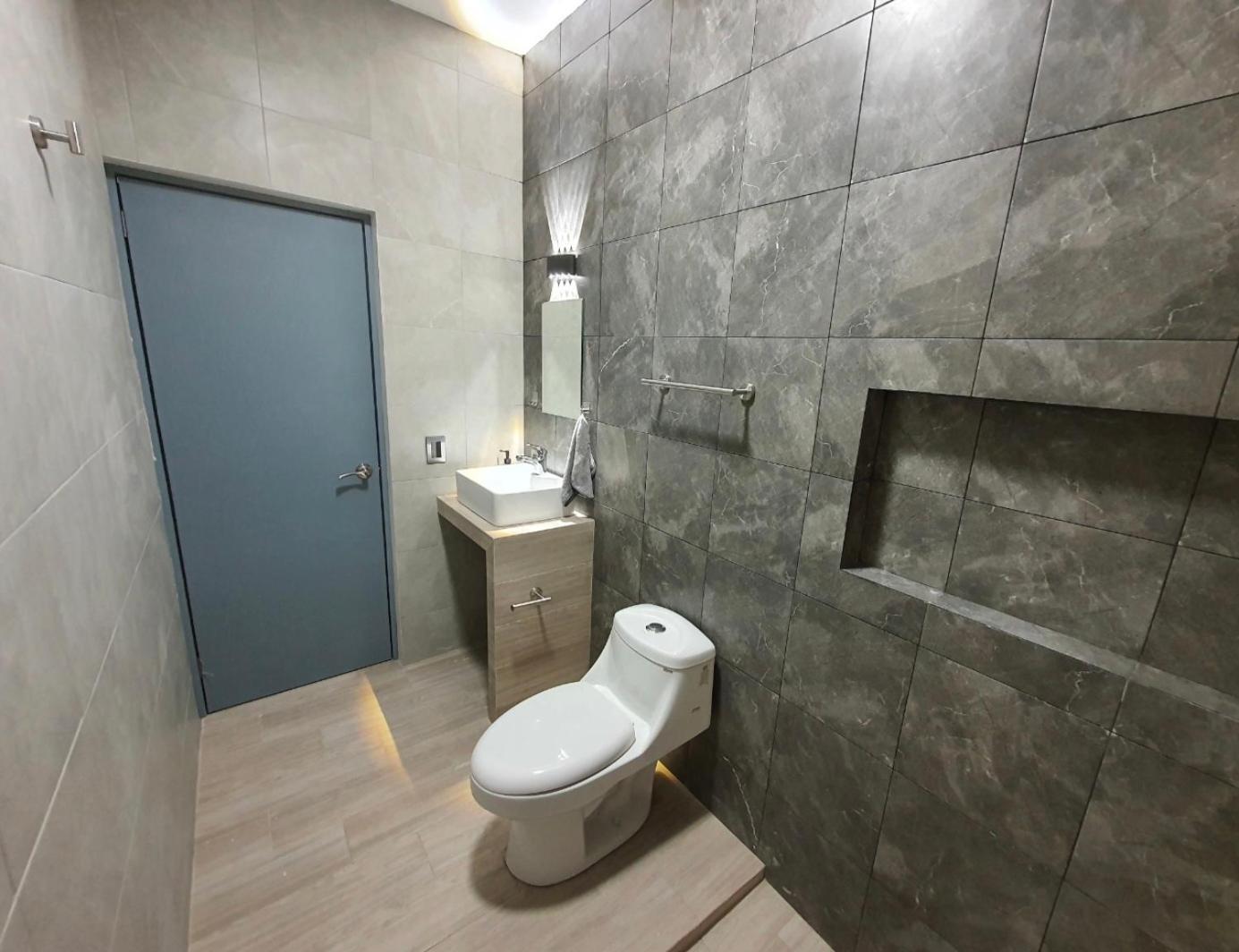 Departamento 11 Personas, Centrico A 3 Min De Paseo Durango Lägenhet Exteriör bild